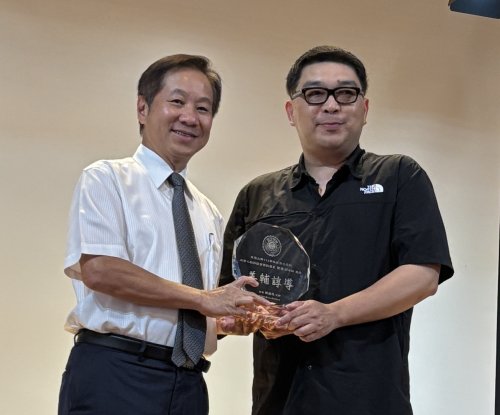 恭賀葉家宏老師獲選為本校113學年度「優良導師」。